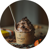 آبمیوه و بستنی فروشی